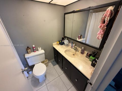 210 172nd St 529 Sunny Isles Beach FL 33160