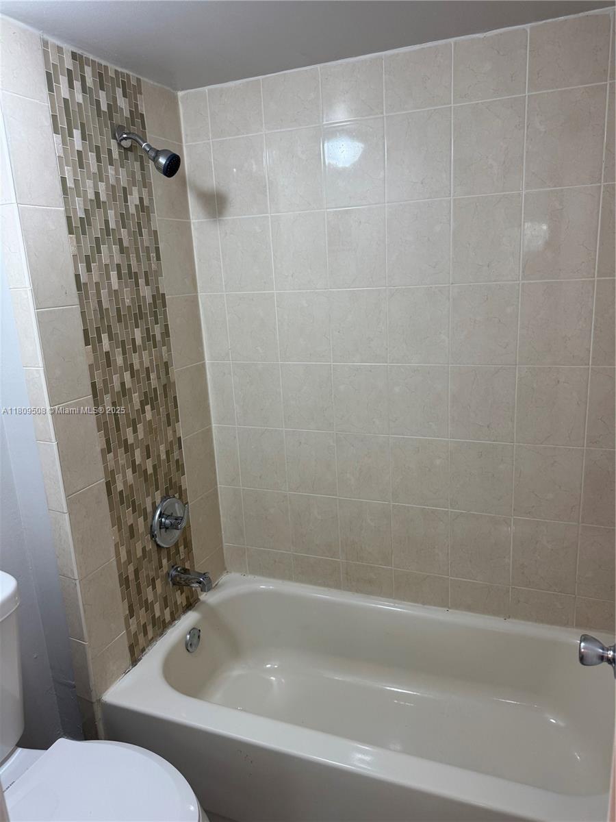 BELASERA AT PINE ISLAND C - Residential Lease