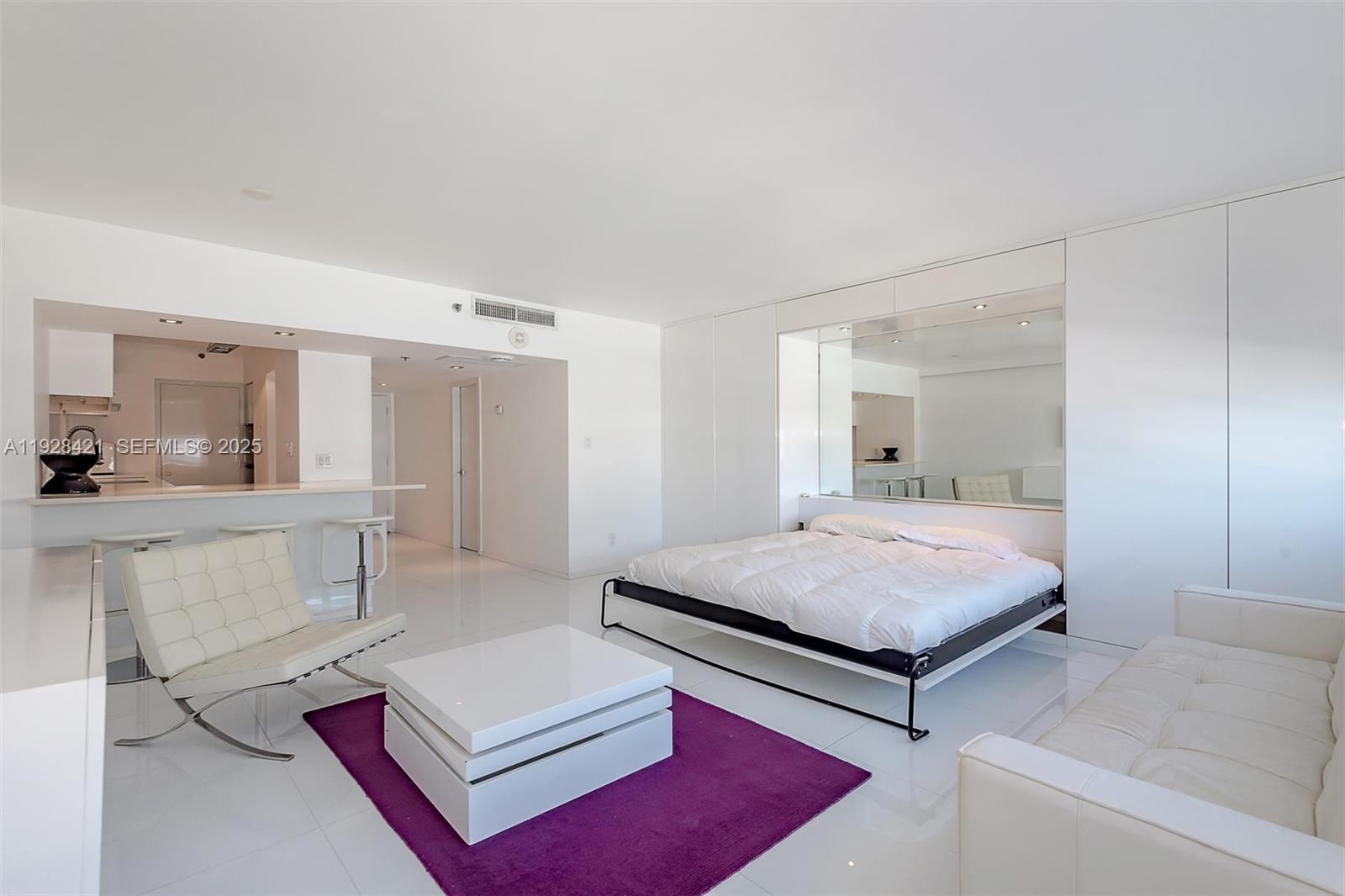 THE DECOPLAGE CONDO - Residential Lease