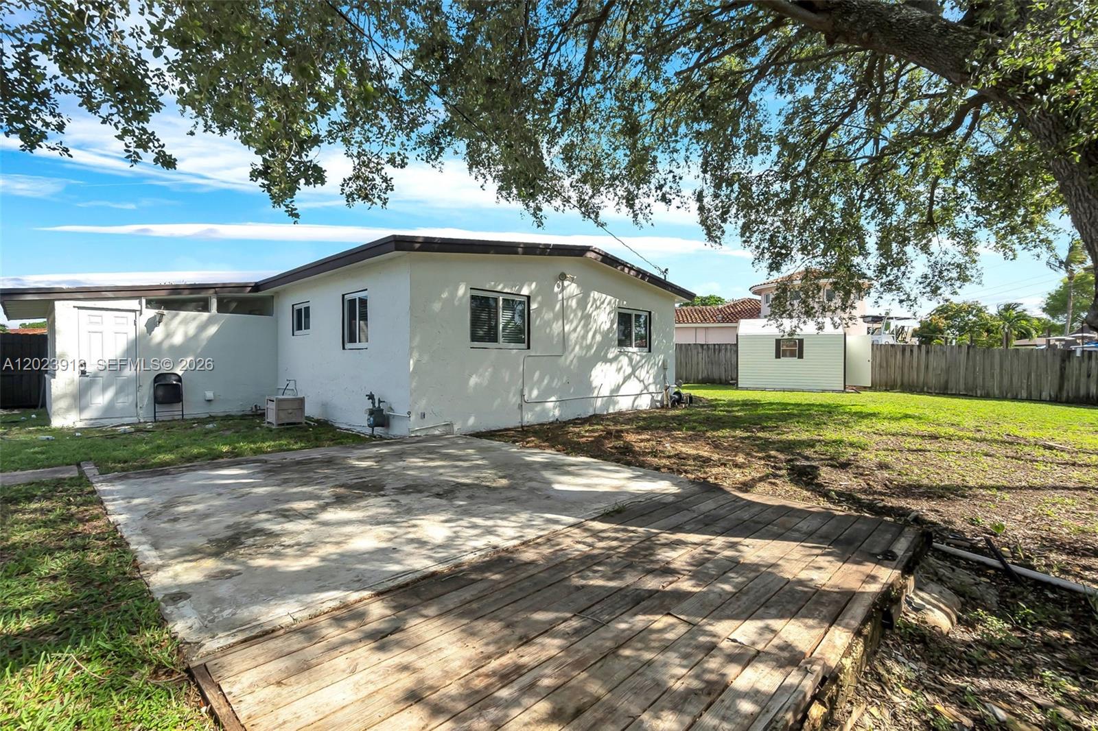 PALM SPRINGS NORTH SEC M - Residential