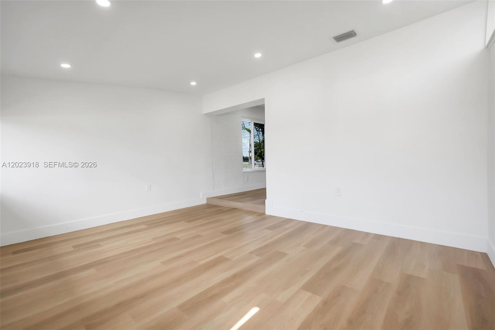 PALM SPRINGS NORTH SEC M - Residential