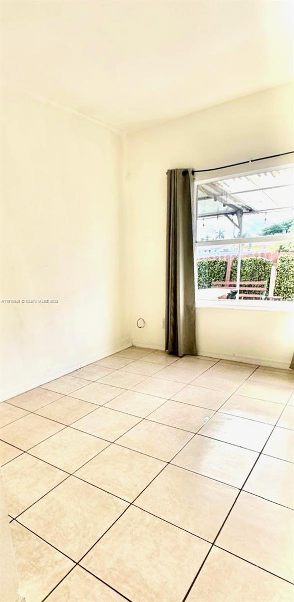 WATERSIDE TOWNHOMES SEC 4 - Residential Lease