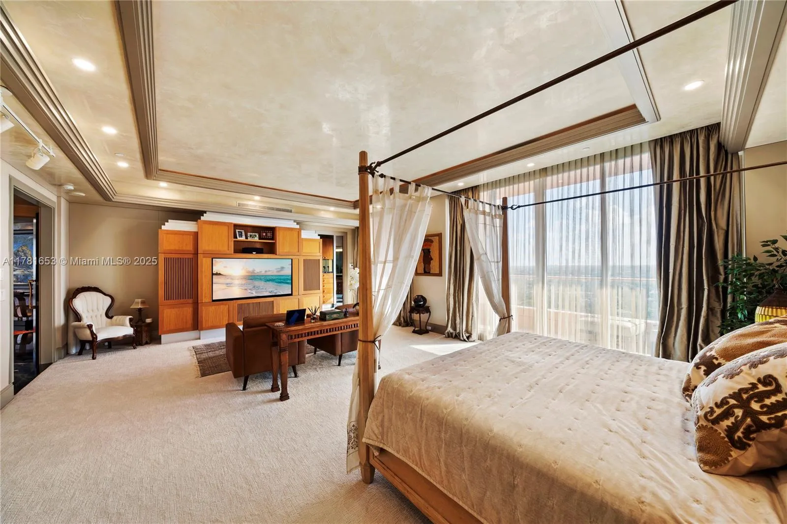 Coral Gables, Florida 33133, United States, 4 Bedrooms Bedrooms, ,7 BathroomsBathrooms,Residential,Active,107554