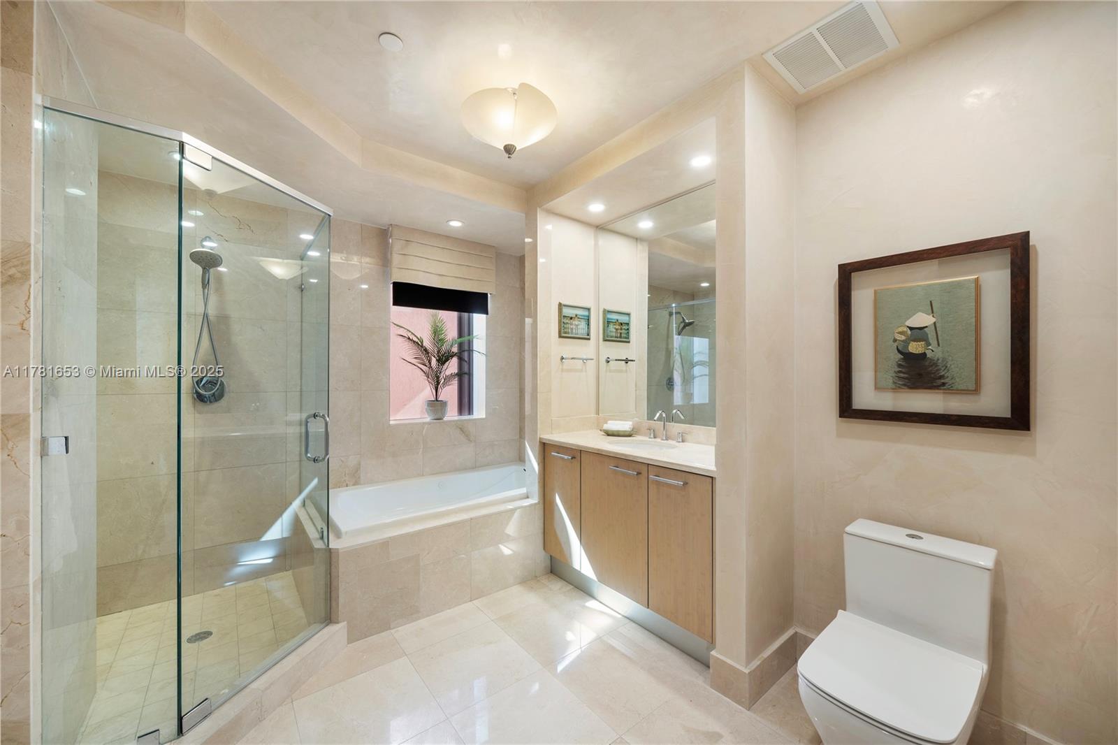 THE GABLES CONDO - Residential