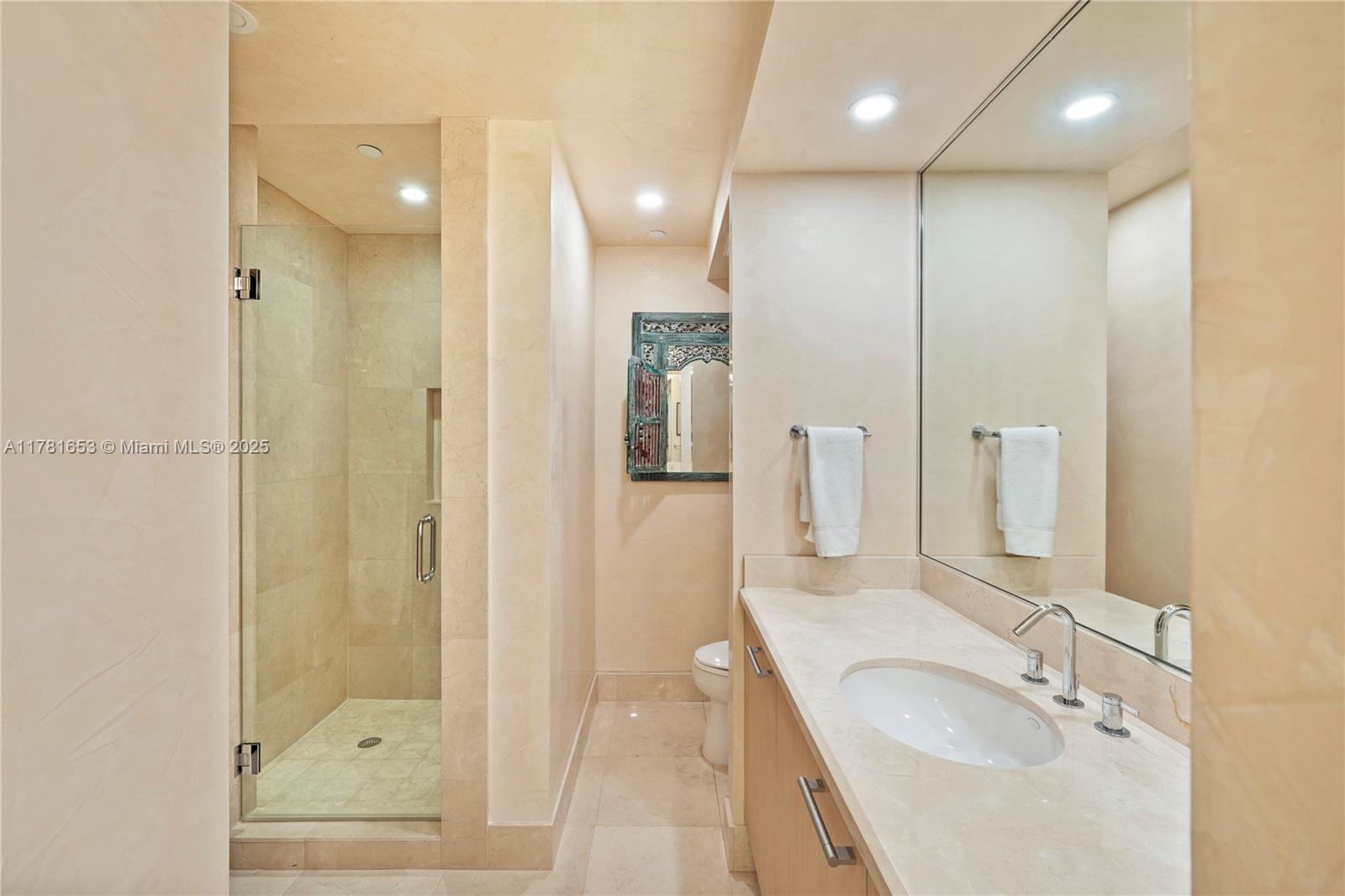 THE GABLES CONDO - Residential