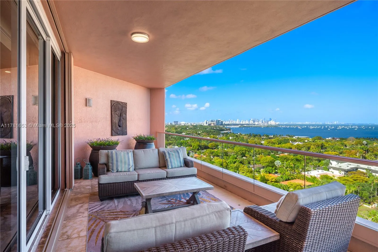 Coral Gables, Florida 33133, United States, 4 Bedrooms Bedrooms, ,7 BathroomsBathrooms,Residential,Active,107554