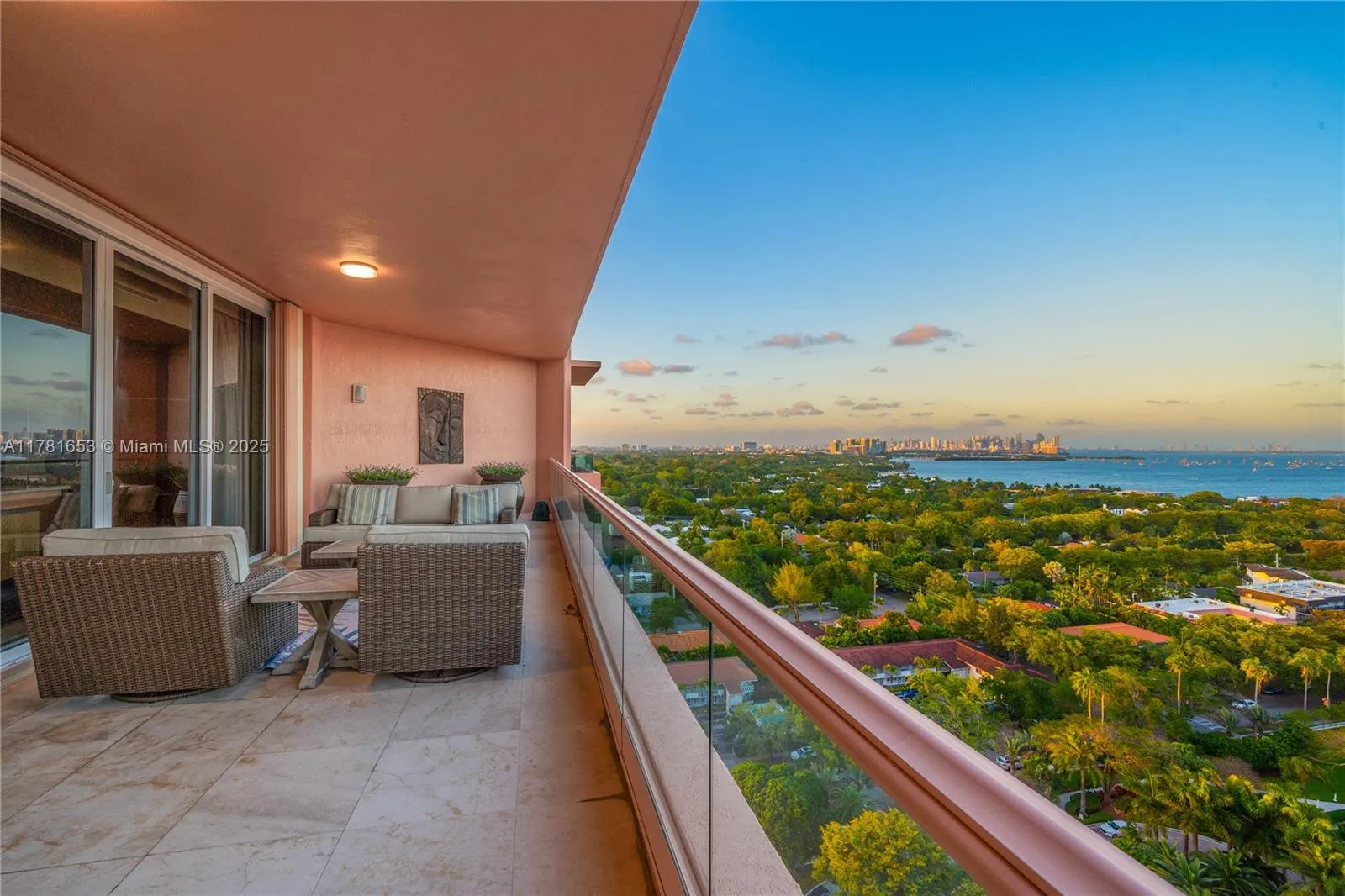 Coral Gables, Florida 33133, United States, 4 Bedrooms Bedrooms, ,7 BathroomsBathrooms,Residential,Active,107554