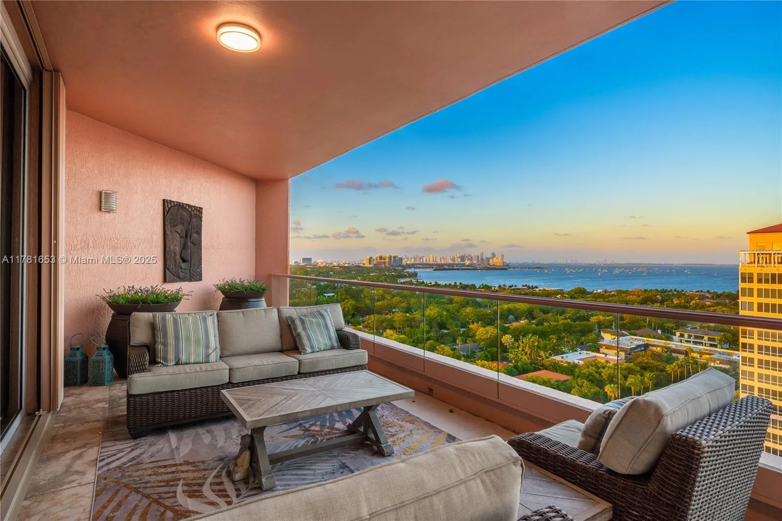 Coral Gables, Florida 33133, United States, 4 Bedrooms Bedrooms, ,7 BathroomsBathrooms,Residential,Active,107554