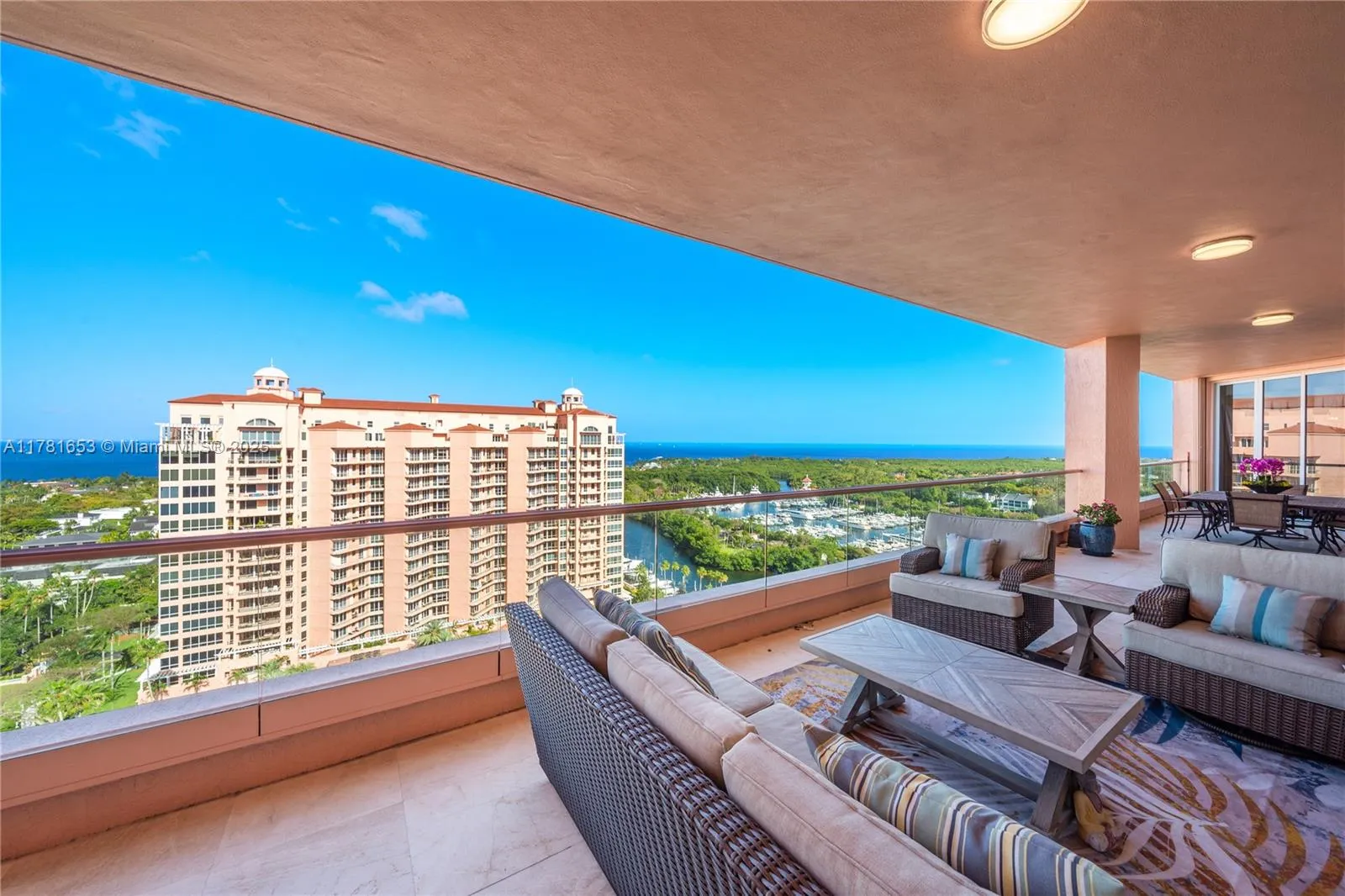 Coral Gables, Florida 33133, United States, 4 Bedrooms Bedrooms, ,7 BathroomsBathrooms,Residential,Active,107554