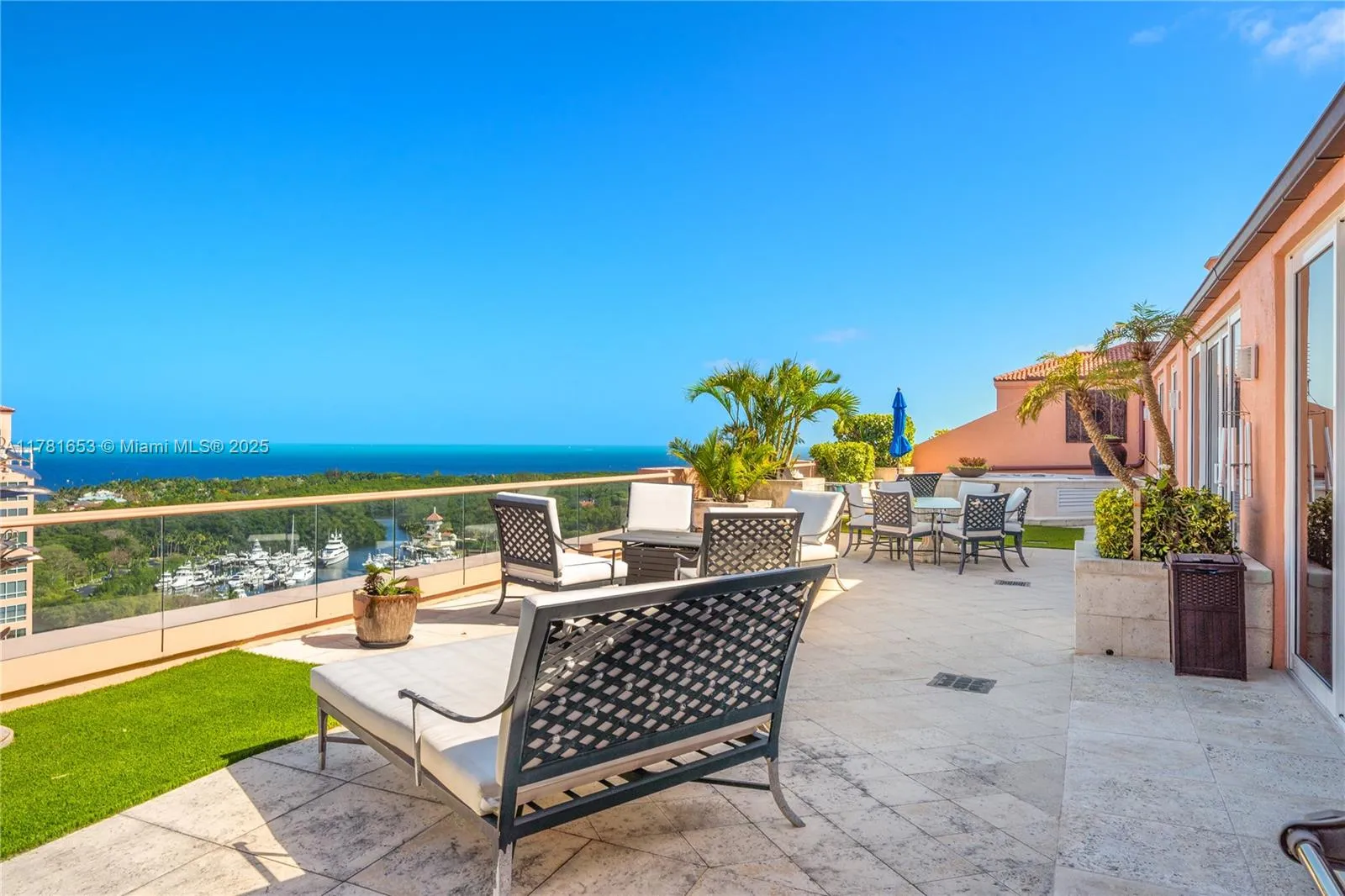 Coral Gables, Florida 33133, United States, 4 Bedrooms Bedrooms, ,7 BathroomsBathrooms,Residential,Active,107554