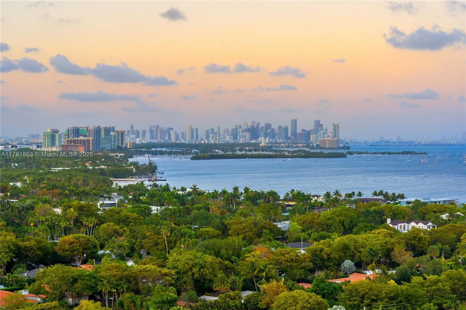 Coral Gables, Florida 33133, United States, 4 Bedrooms Bedrooms, ,7 BathroomsBathrooms,Residential,Active,107554