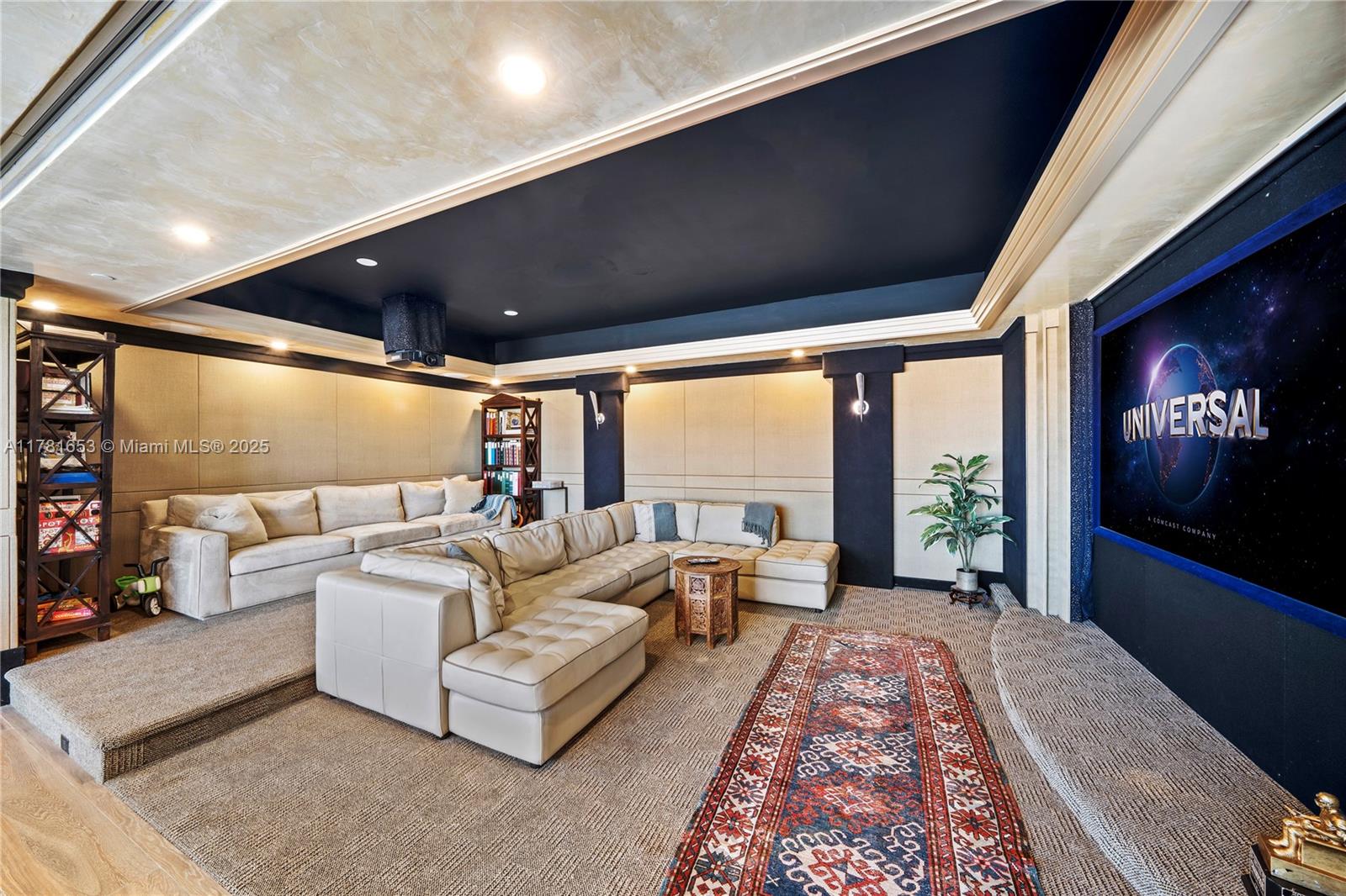 THE GABLES CONDO - Residential