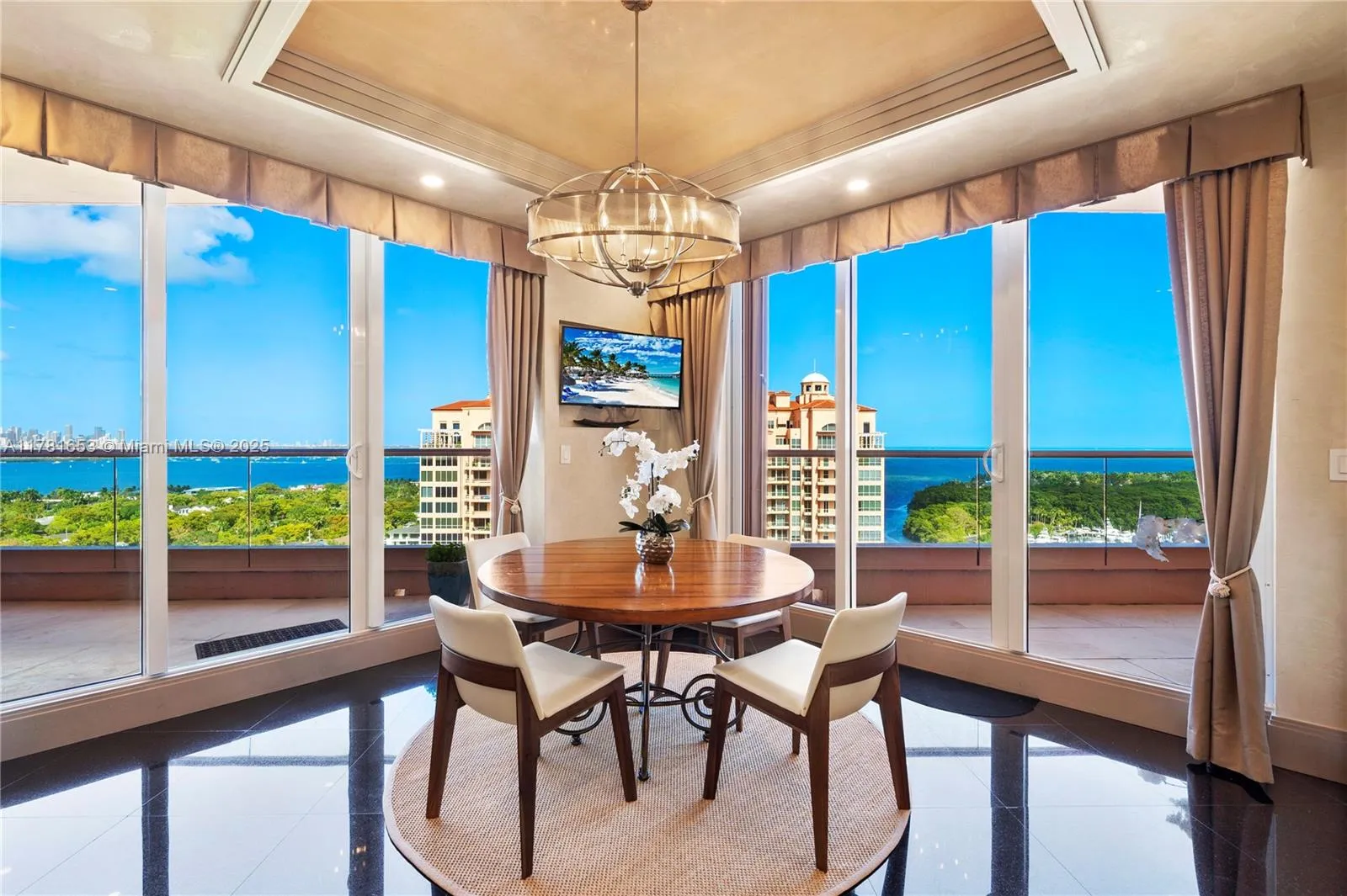 Coral Gables, Florida 33133, United States, 4 Bedrooms Bedrooms, ,7 BathroomsBathrooms,Residential,Active,107554