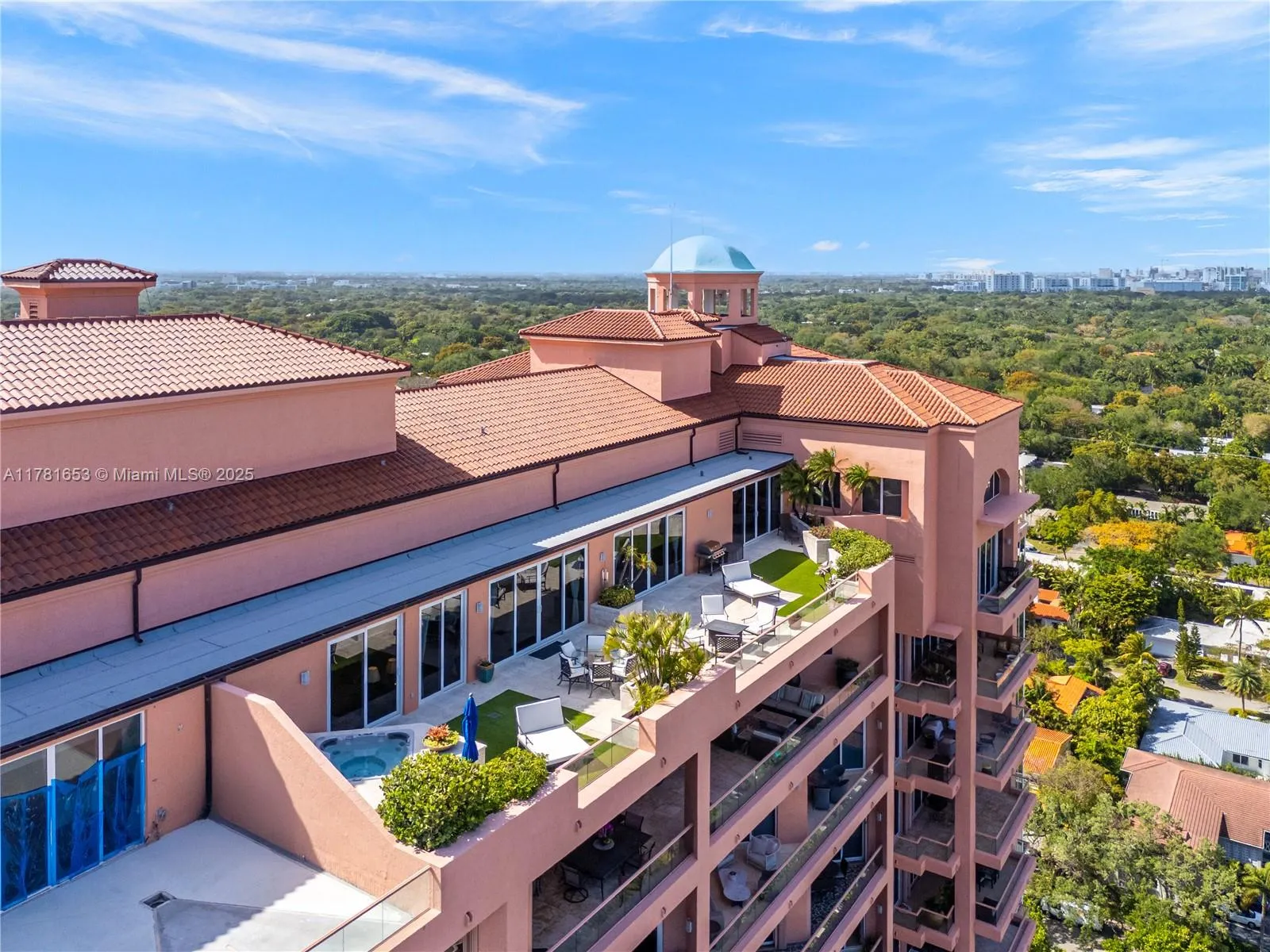 Coral Gables, Florida 33133, United States, 4 Bedrooms Bedrooms, ,7 BathroomsBathrooms,Residential,Active,107554