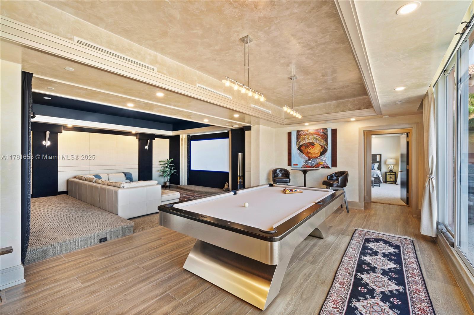 THE GABLES CONDO - Residential