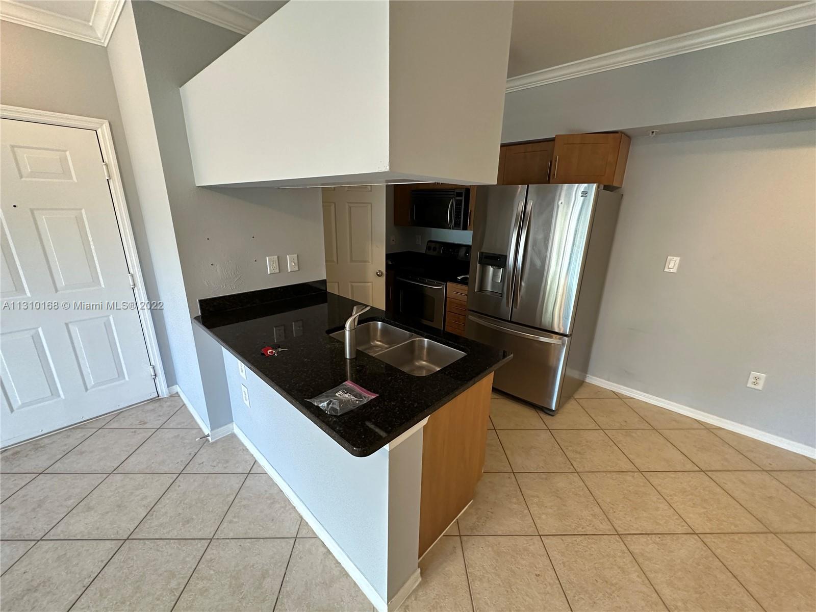 VILLAS AT EMERALD DUNES C - Residential Lease