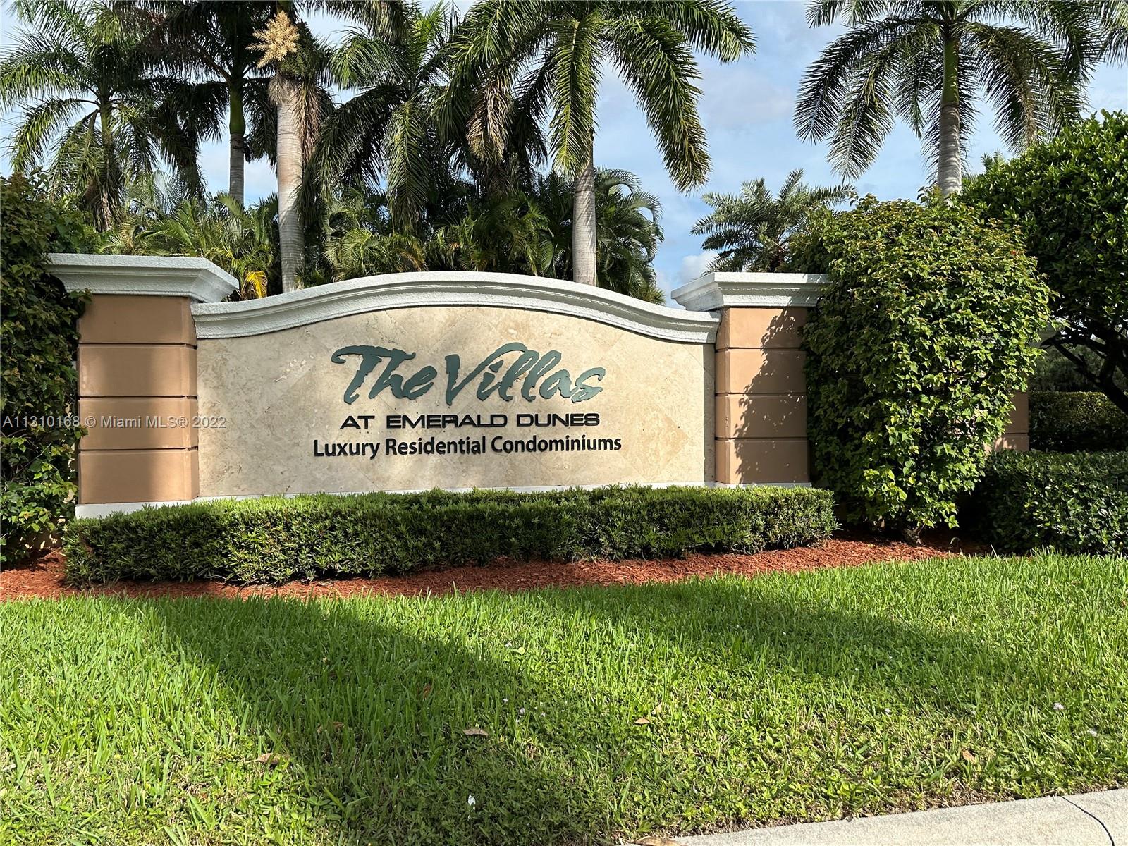 VILLAS AT EMERALD DUNES C - Residential Lease