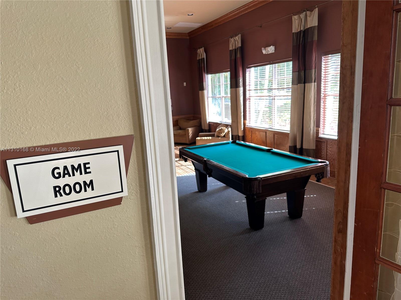 VILLAS AT EMERALD DUNES C - Residential Lease