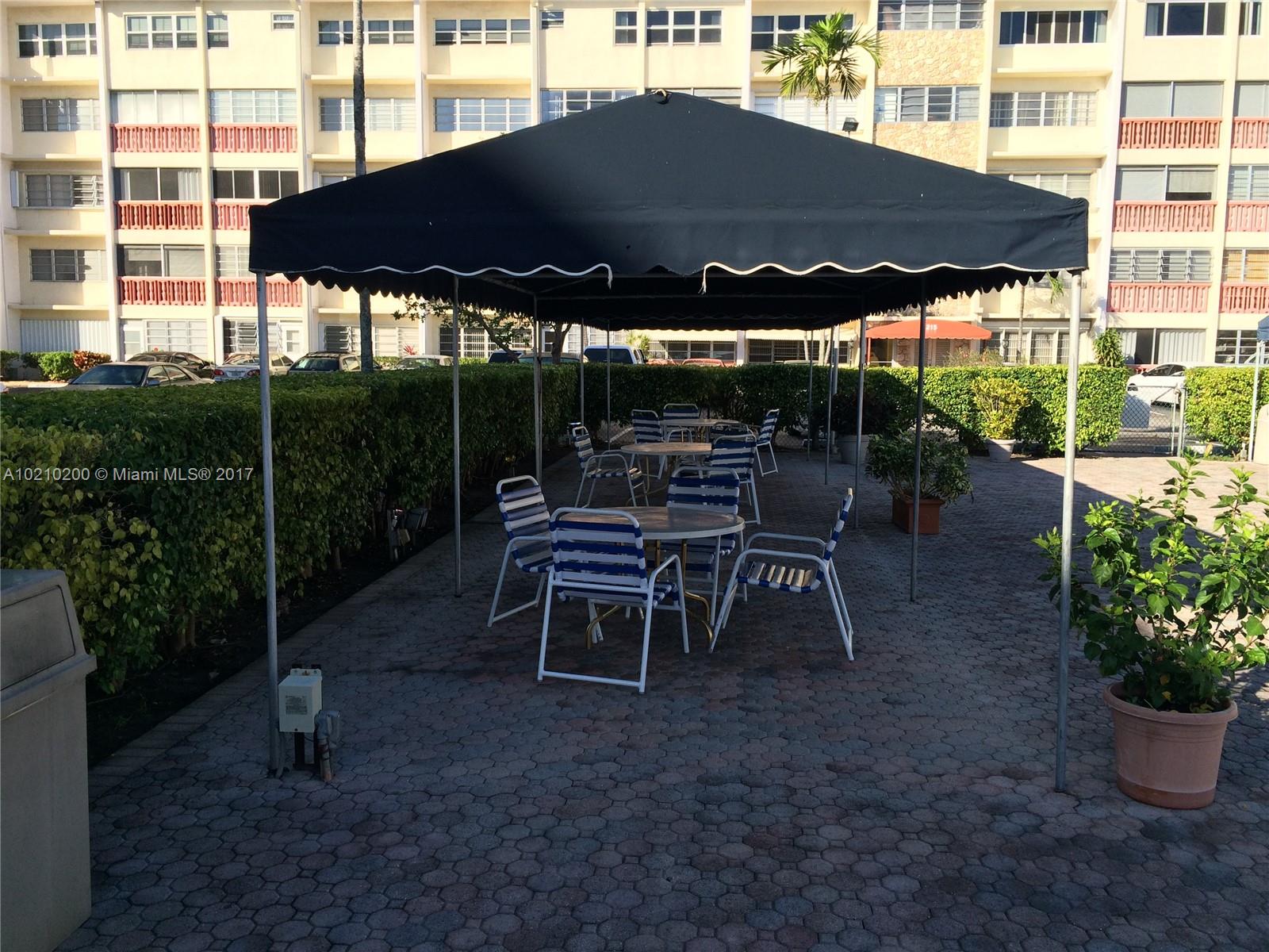 Third Gulfstream Garden - Residential Lease