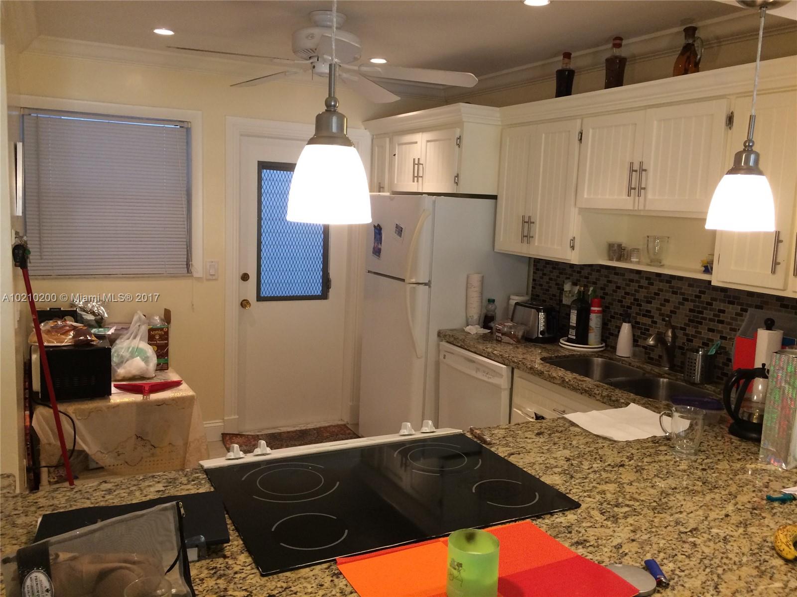 Third Gulfstream Garden - Residential Lease