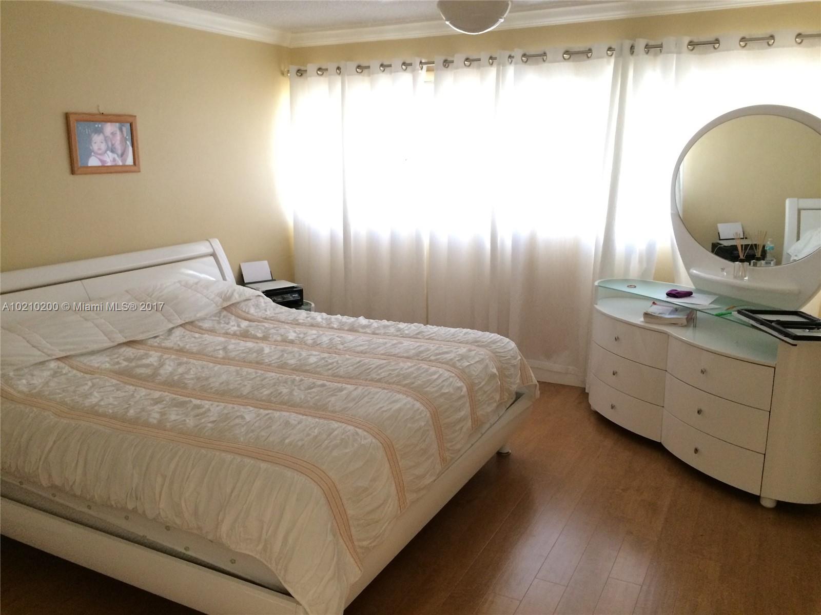 Third Gulfstream Garden - Residential Lease