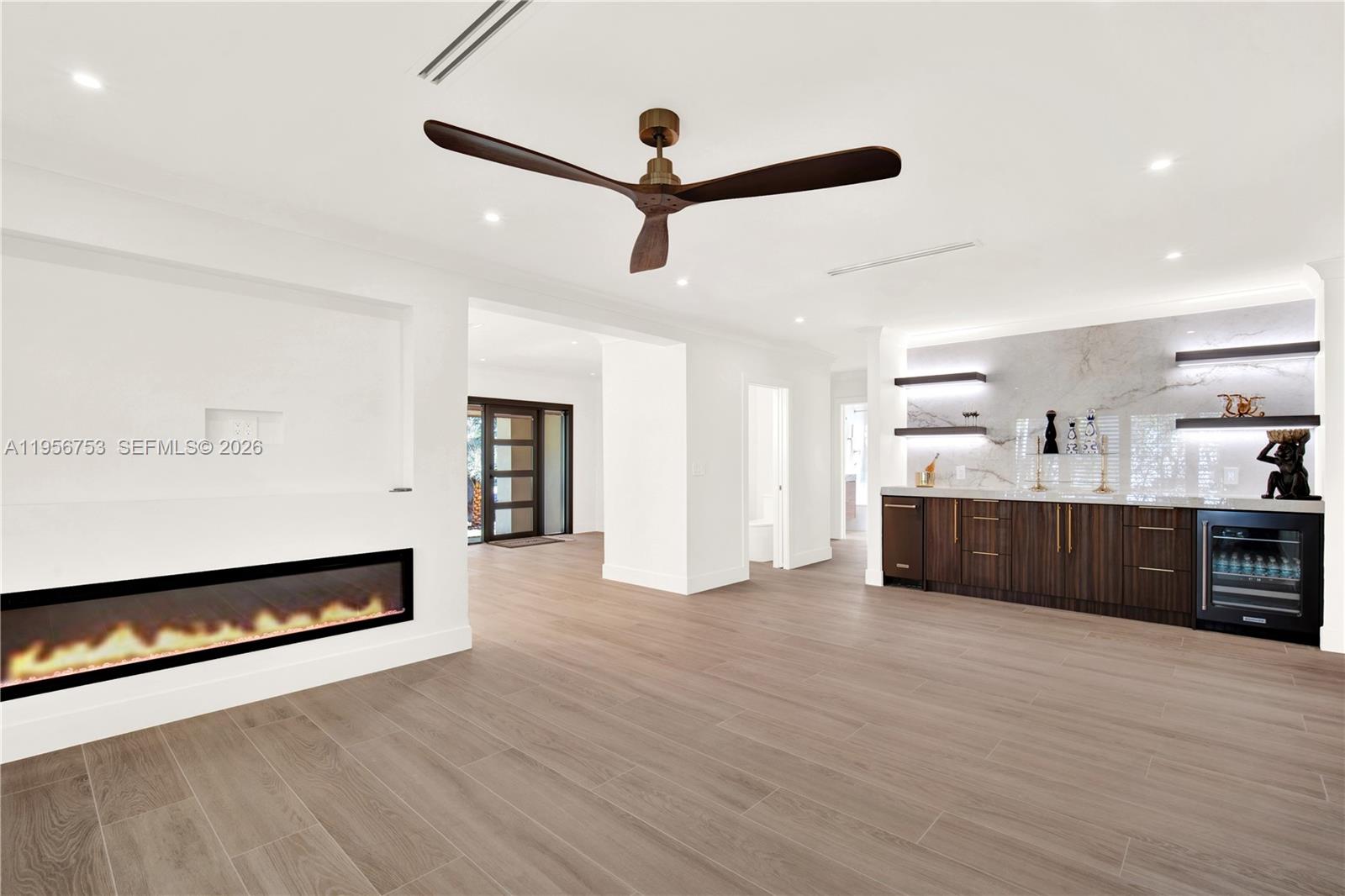 CORAL GABLES RIV SEC PT 1 - Residential