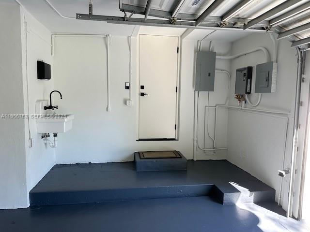 CORAL GABLES RIV SEC PT 1 - Residential