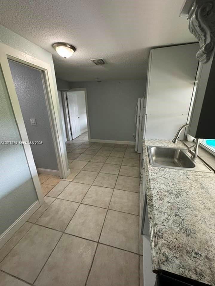 SCHOOL HOUSE SUB - Residential Lease