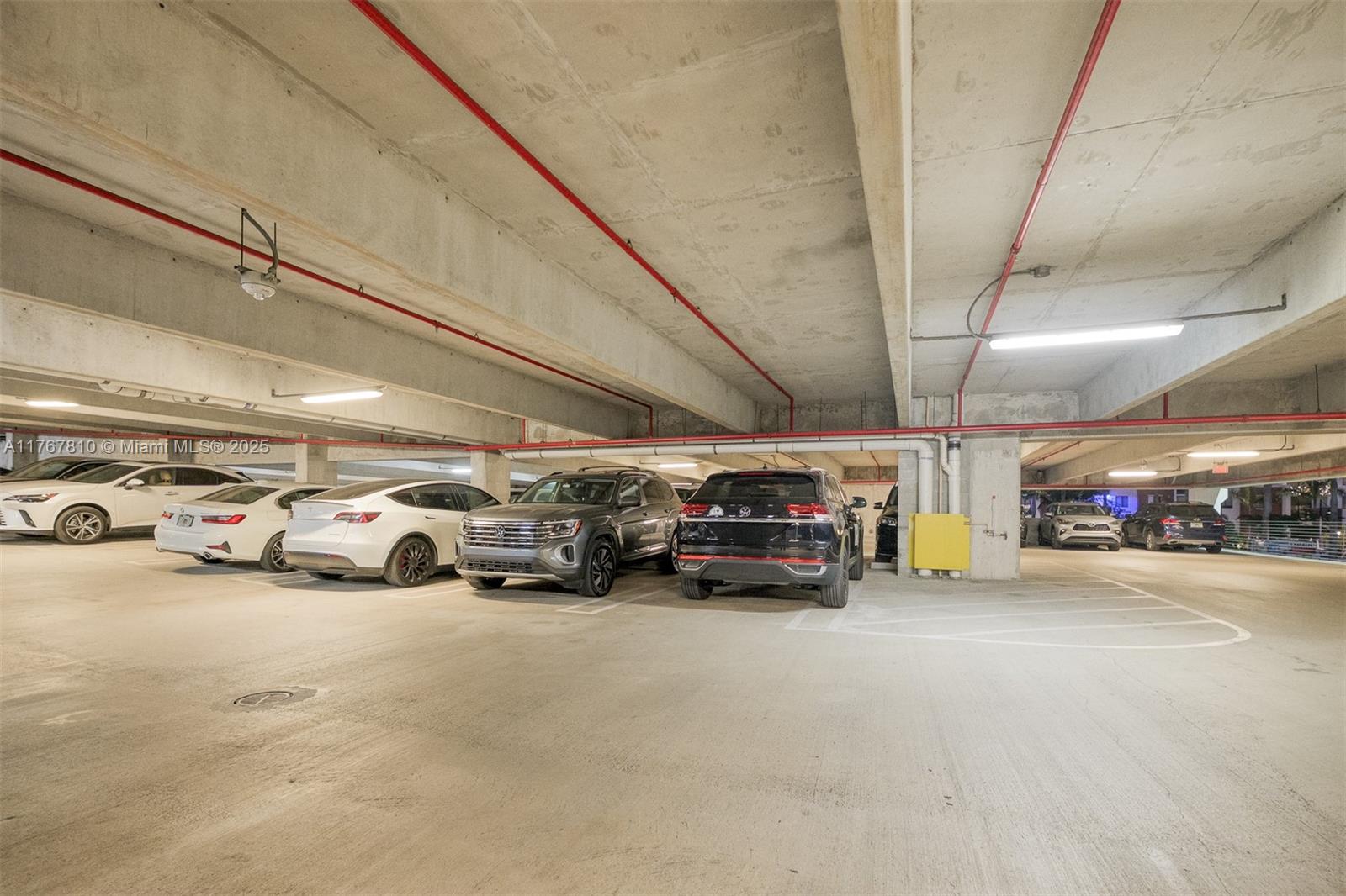 5252 PASEO CONDO - Residential