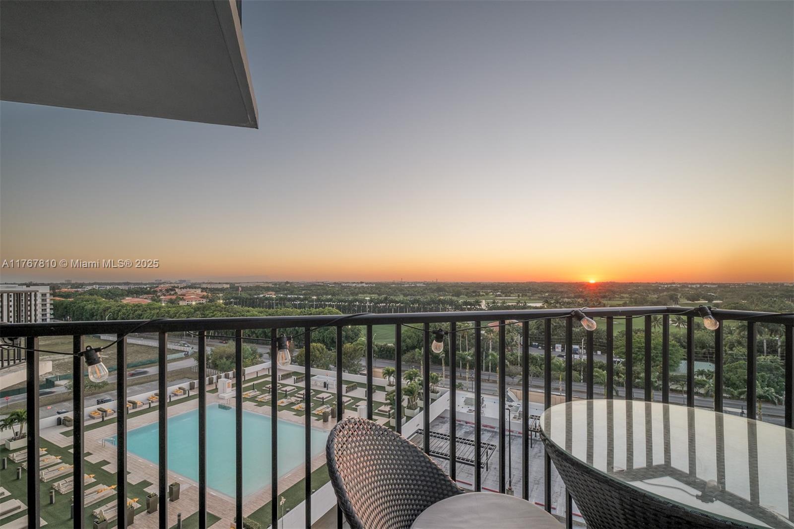 5252 PASEO CONDO - Residential