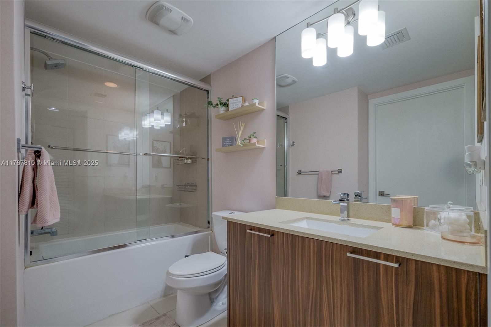 5252 PASEO CONDO - Residential