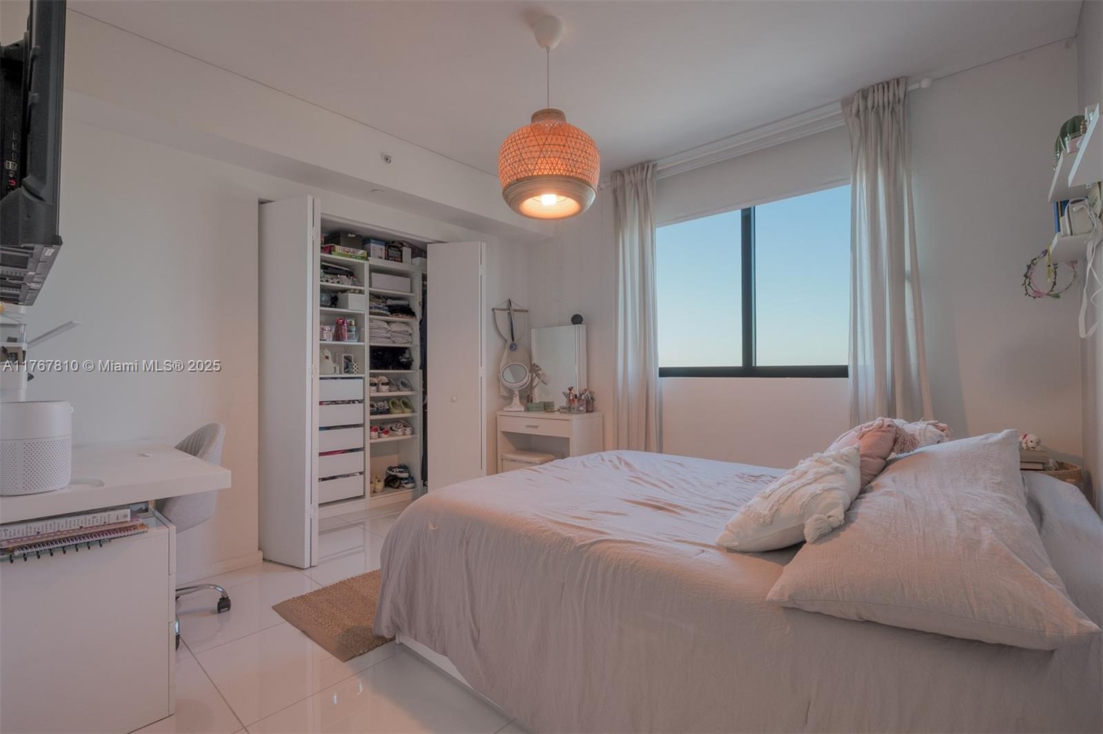 5252 PASEO CONDO - Residential