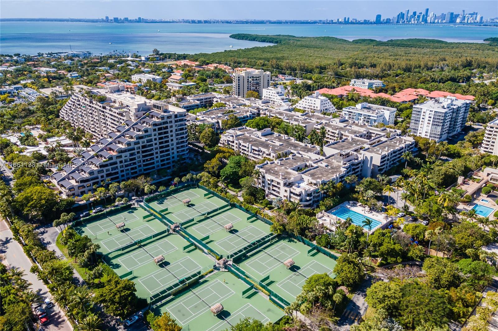 Key Biscayne, Florida 33149, United States, 2 Bedrooms Bedrooms, ,2 BathroomsBathrooms,Residential,Active,43538