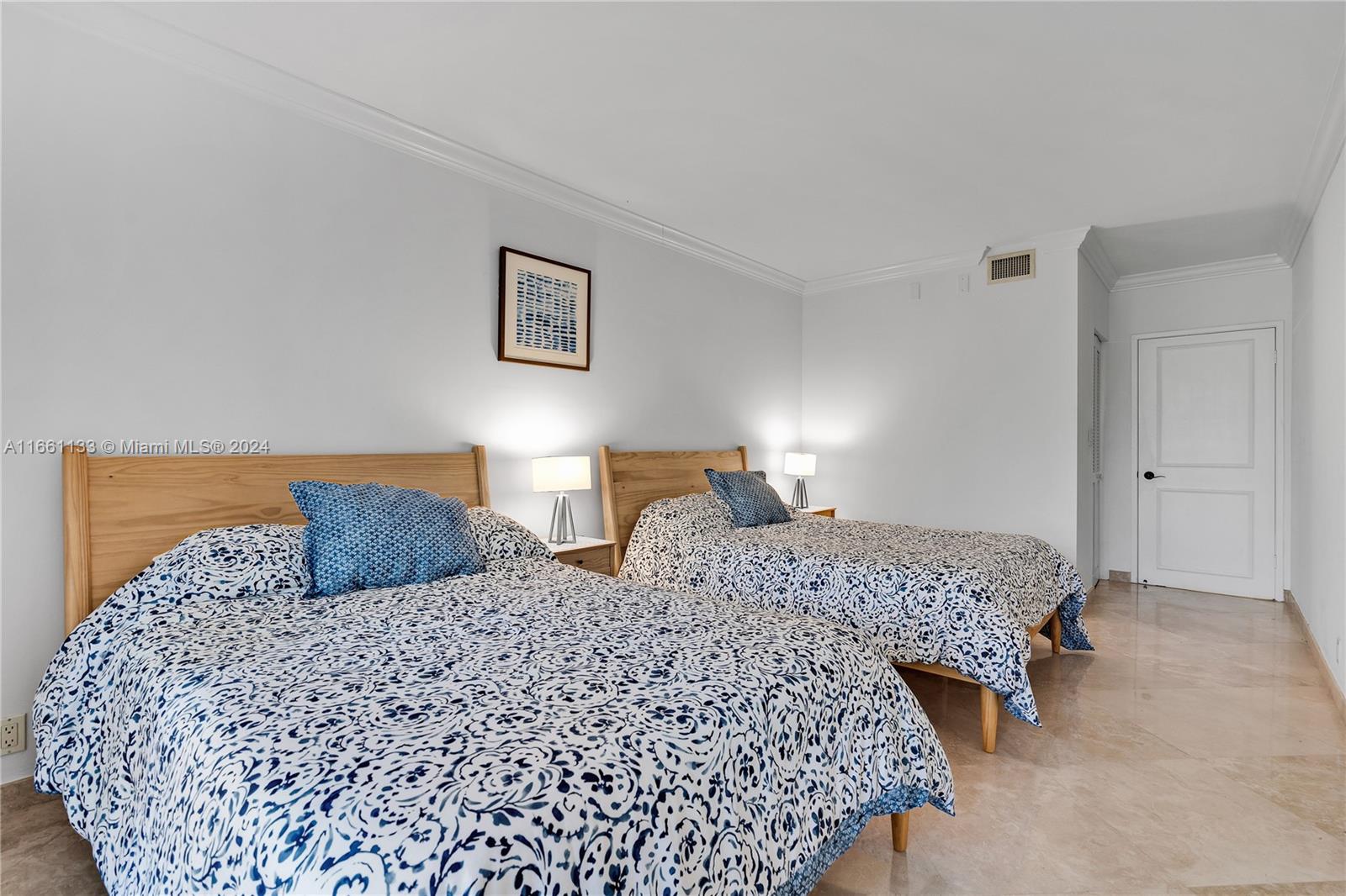 Key Biscayne, Florida 33149, United States, 2 Bedrooms Bedrooms, ,2 BathroomsBathrooms,Residential,Active,43538