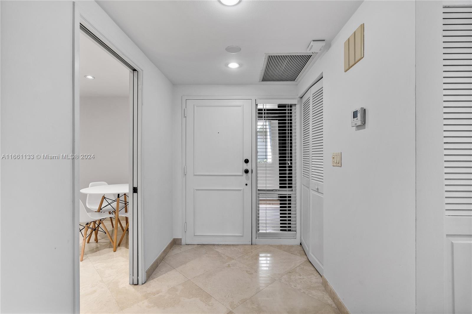 Key Biscayne, Florida 33149, United States, 2 Bedrooms Bedrooms, ,2 BathroomsBathrooms,Residential,Active,43538