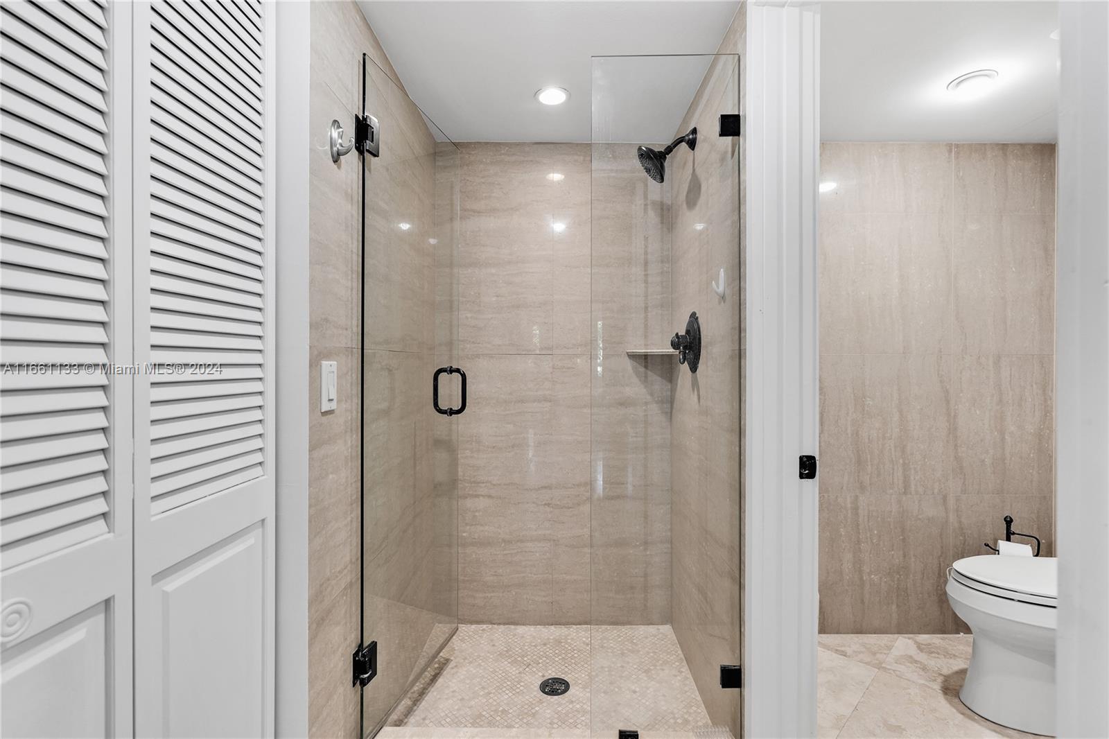 Key Biscayne, Florida 33149, United States, 2 Bedrooms Bedrooms, ,2 BathroomsBathrooms,Residential,Active,43538