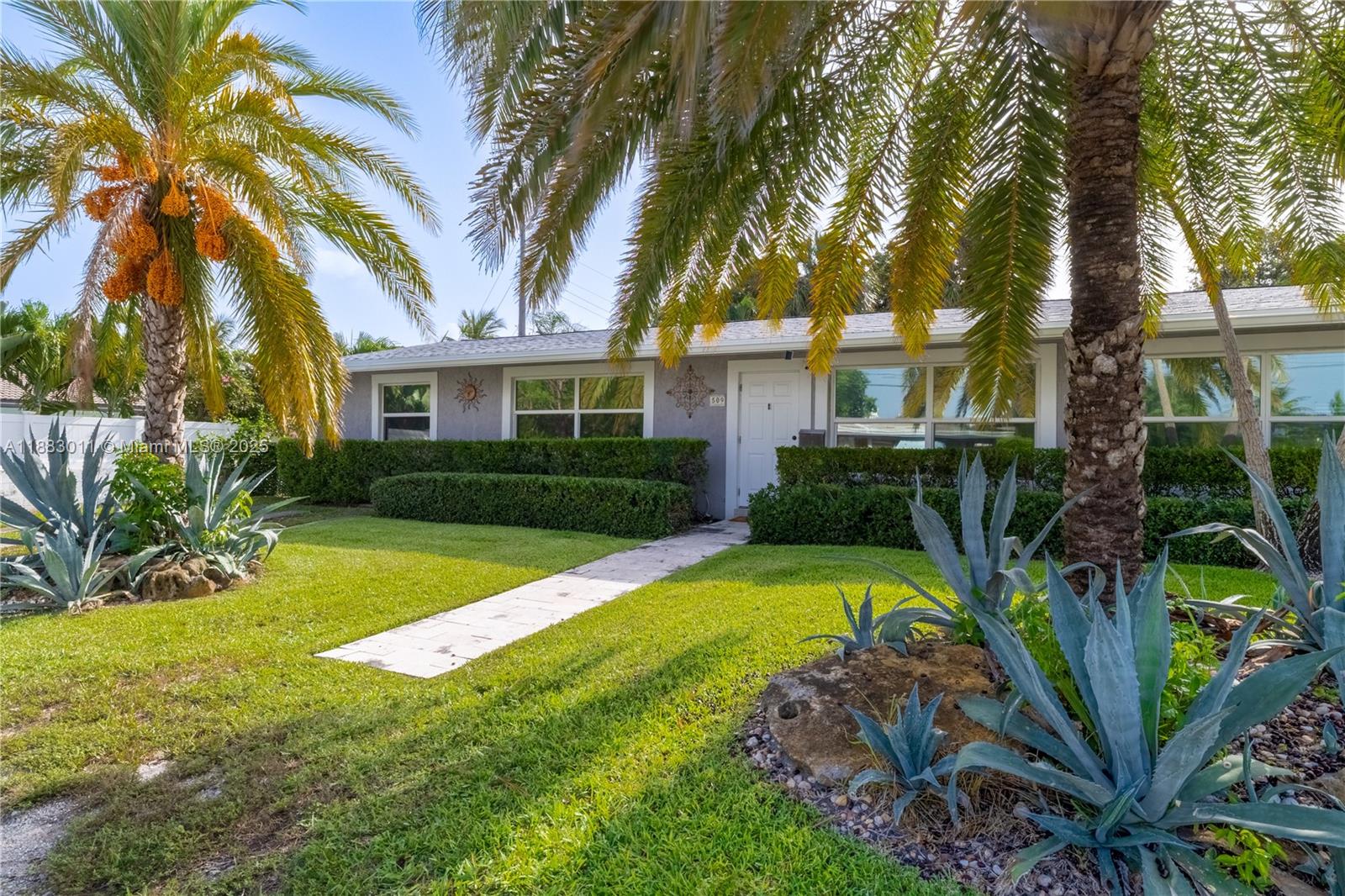 SANTA BARBARA ESTATES - Residential Lease