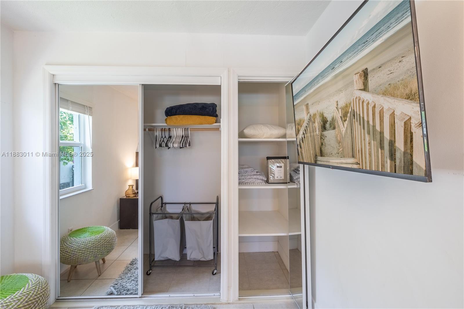 SANTA BARBARA ESTATES - Residential Lease