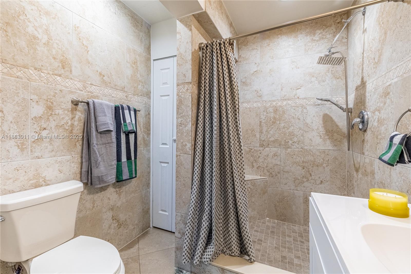 SANTA BARBARA ESTATES - Residential Lease