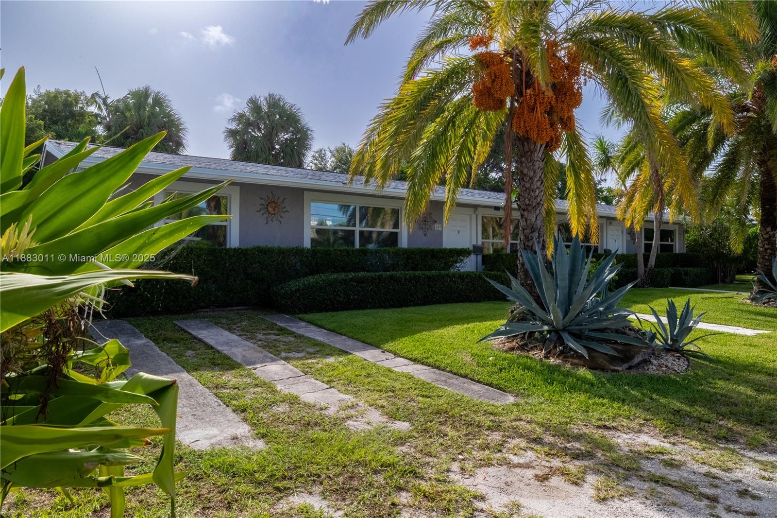 SANTA BARBARA ESTATES - Residential Lease