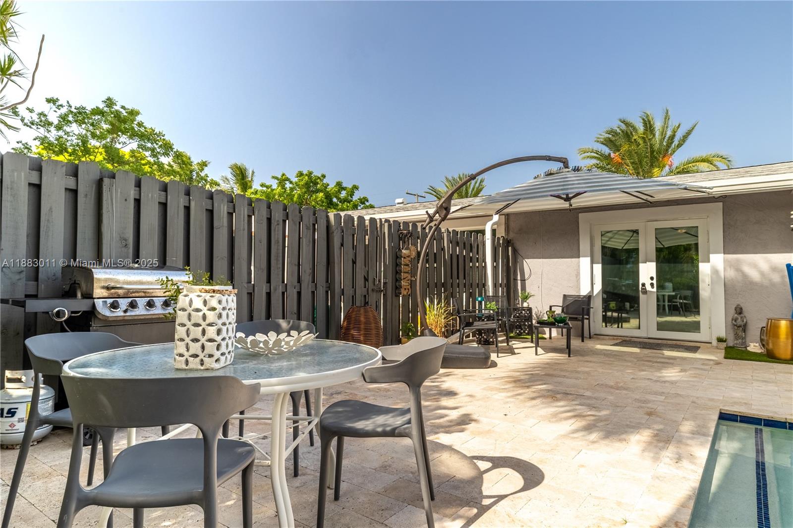 SANTA BARBARA ESTATES - Residential Lease