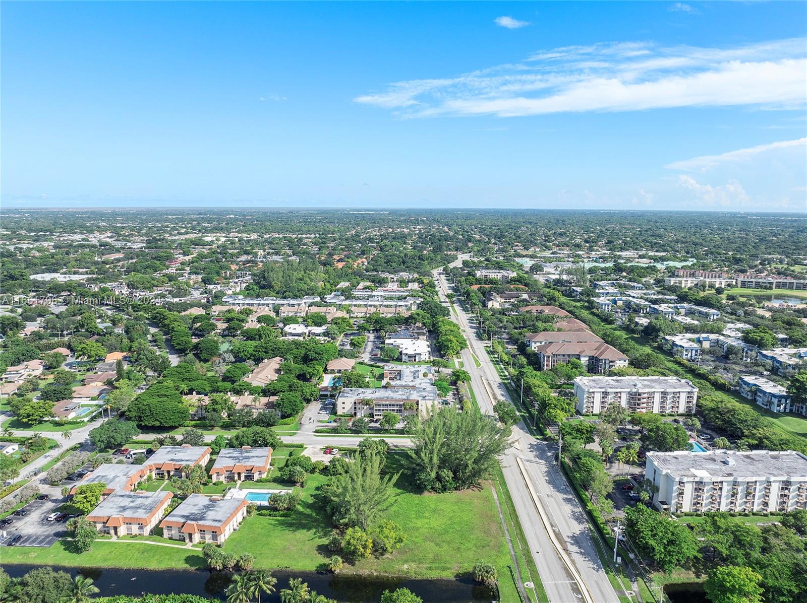 Riverside Dr