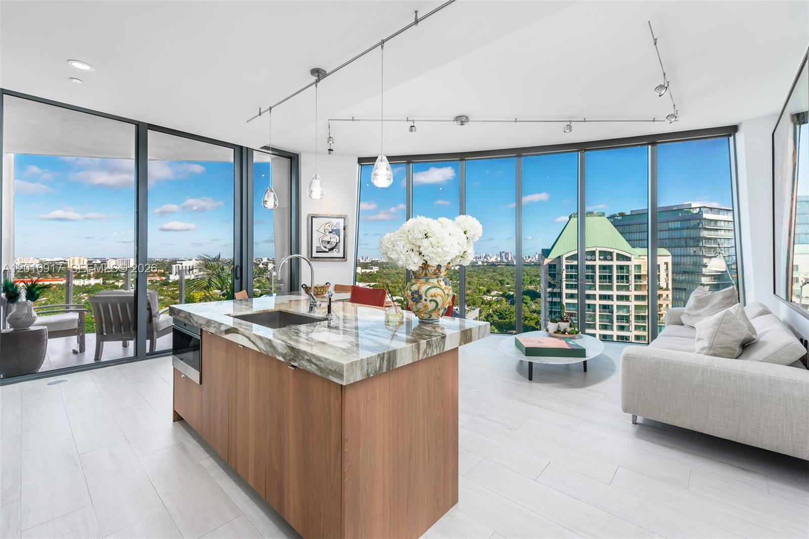 2831 S Bayshore Dr 2205
