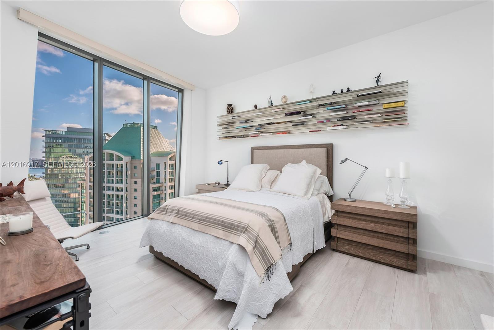 CLUB RESIDENCES AT PARK G - Residential Lease
