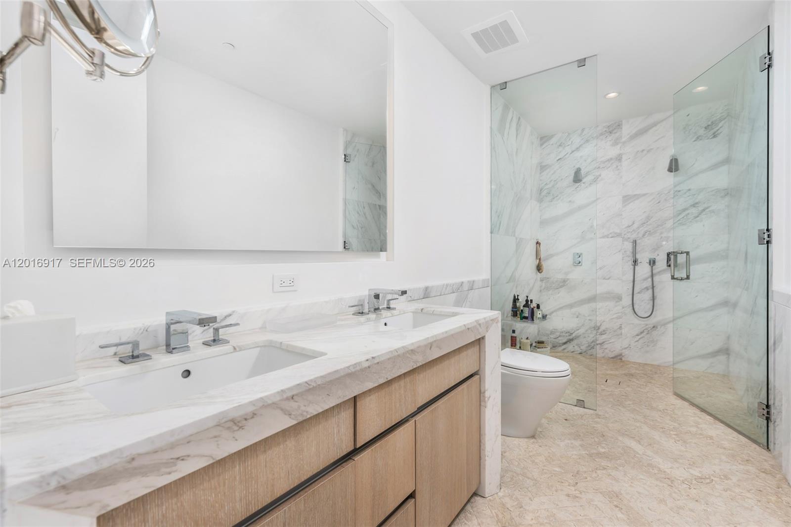 CLUB RESIDENCES AT PARK G - Residential Lease