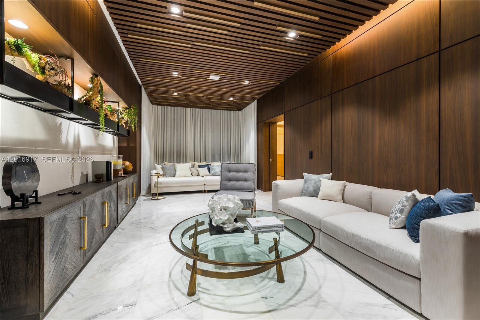 CLUB RESIDENCES AT PARK G - Residential Lease