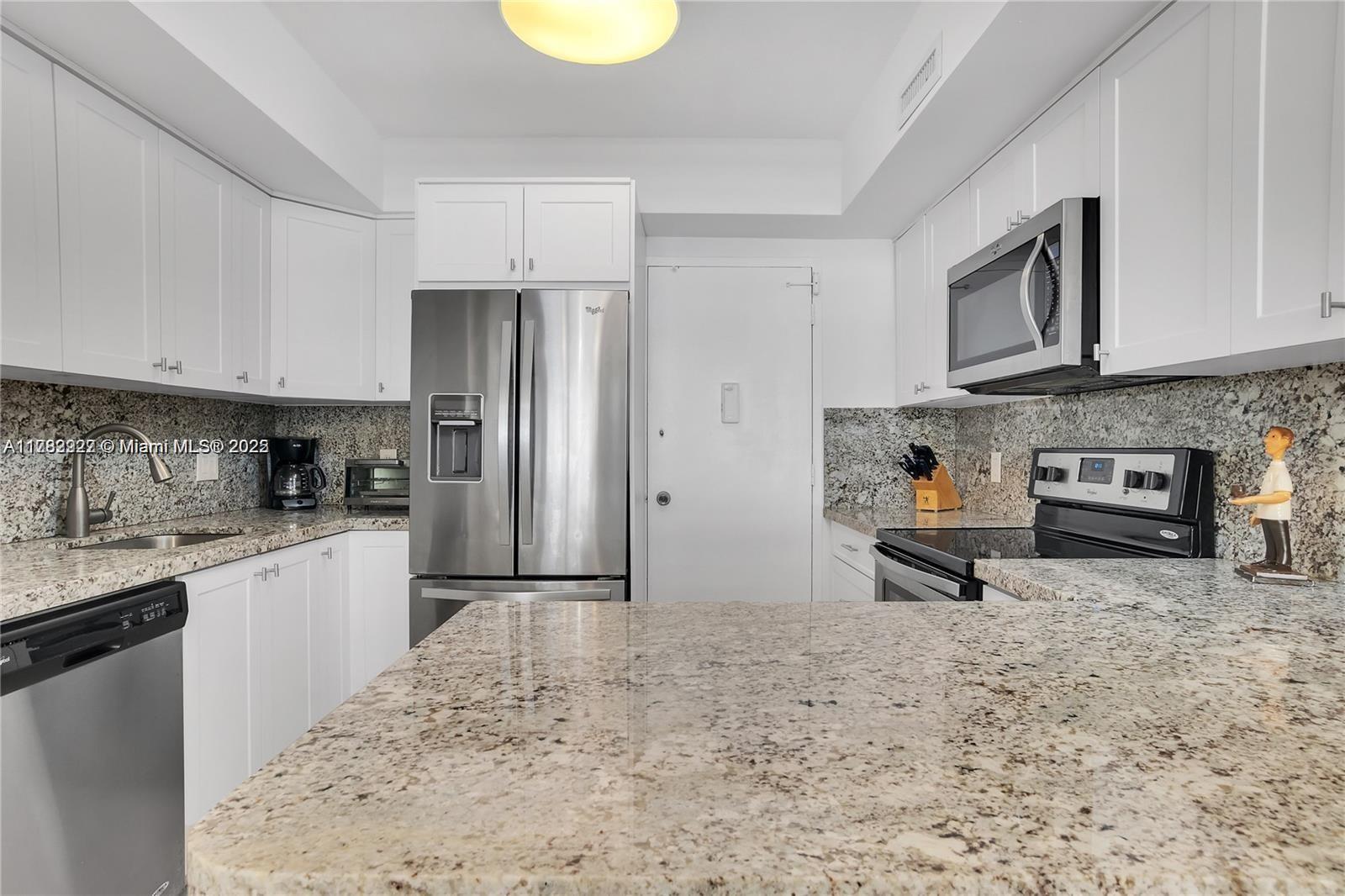 THE ALEXANDER TOWERS CONDO - Residential