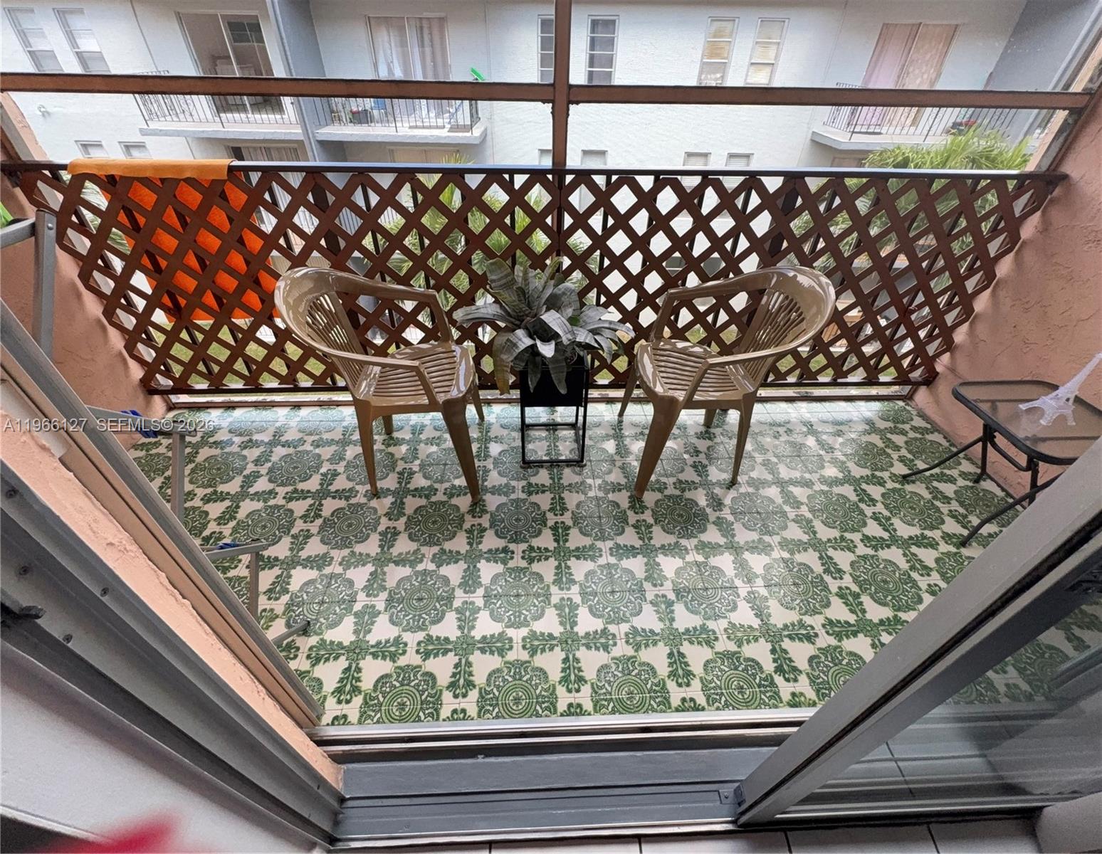 MORADA NO 1 CONDO - Residential