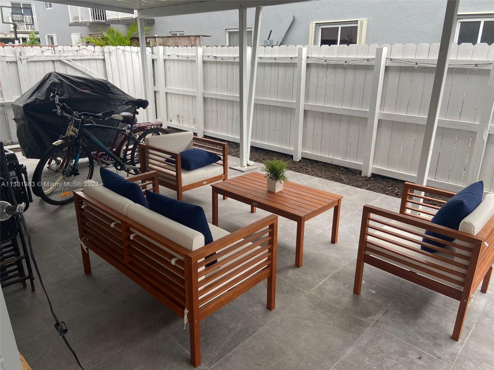 IMAGES OF KENDALL CONDO - Residential Lease