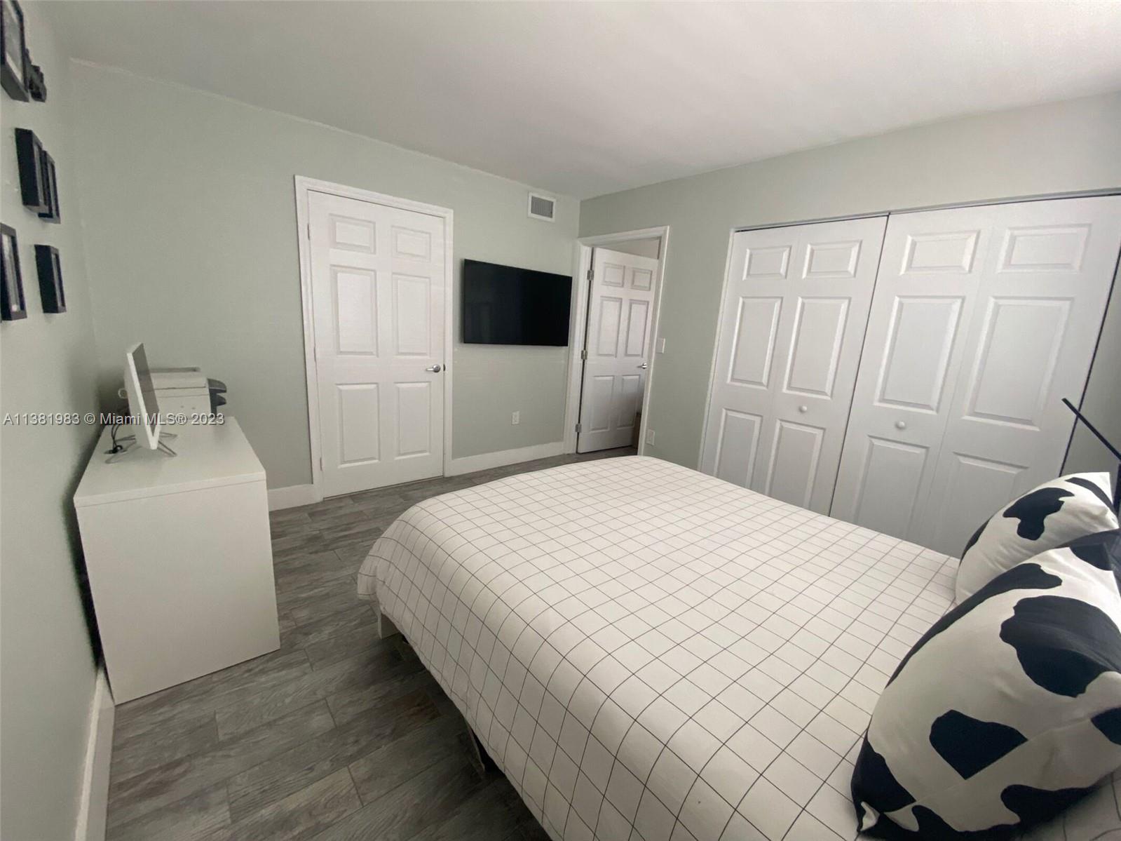 IMAGES OF KENDALL CONDO - Residential Lease